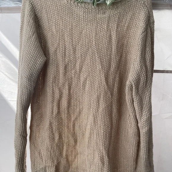 LC Lauren Conrad Cream Crew Neck Sweater with Love Script - Picture 2 of 4